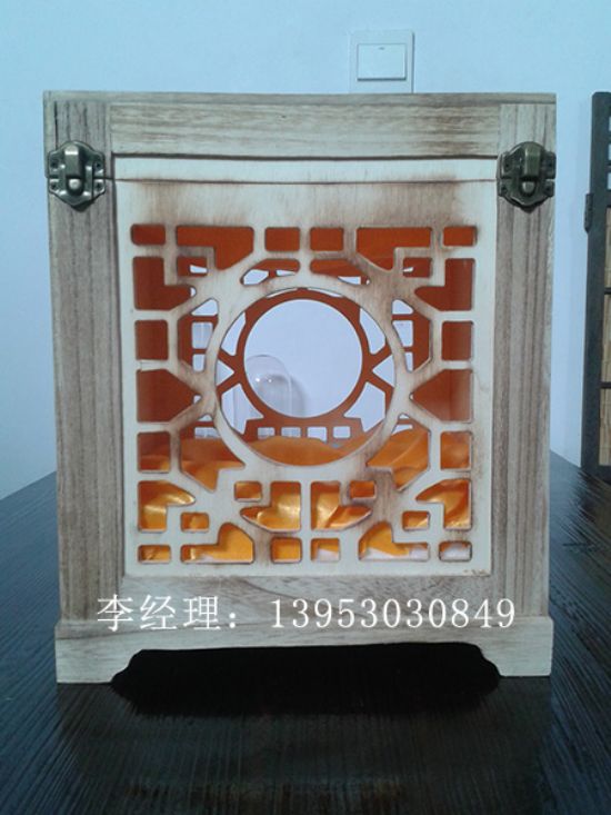 點(diǎn)擊查看詳細(xì)信息<br>標(biāo)題：白酒盒 閱讀次數(shù)：4742