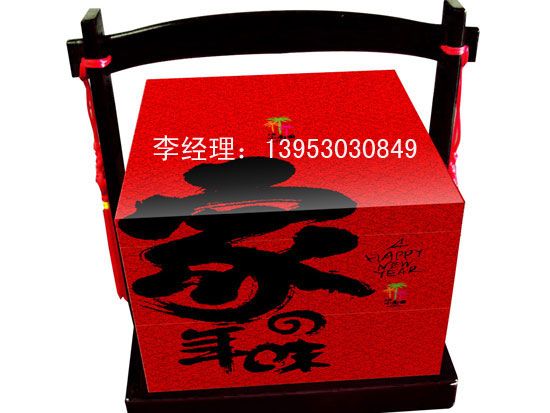 點擊查看詳細信息<br>標題：木制白酒盒008 閱讀次數(shù)：2726