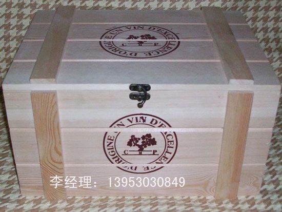 點擊查看詳細信息<br>標題：木制紅酒盒017 閱讀次數(shù)：2571