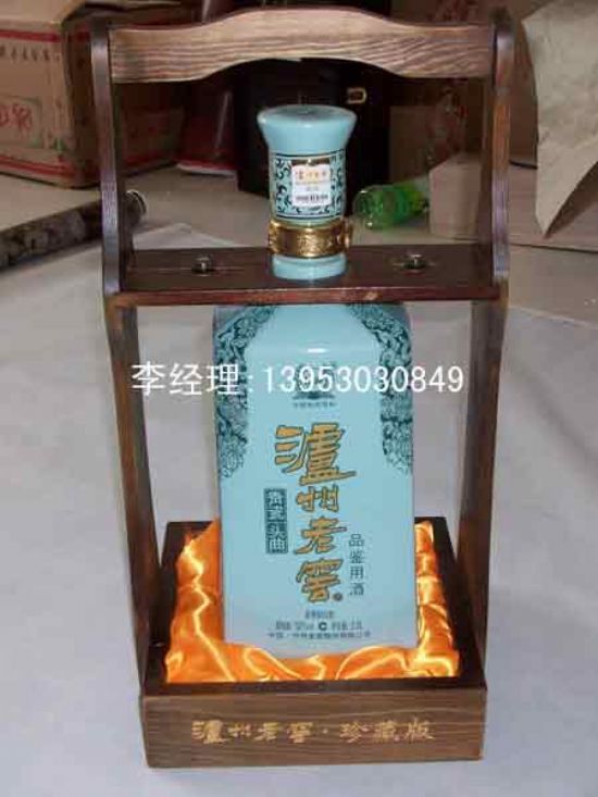 點(diǎn)擊查看詳細(xì)信息<br>標(biāo)題：紅酒木盒 閱讀次數(shù)：2659