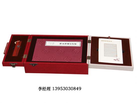 點擊查看詳細信息<br>標(biāo)題：書盒 閱讀次數(shù)：2610