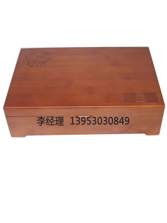 點(diǎn)擊查看詳細(xì)信息<br>標(biāo)題：紅酒盒 閱讀次數(shù)：3109